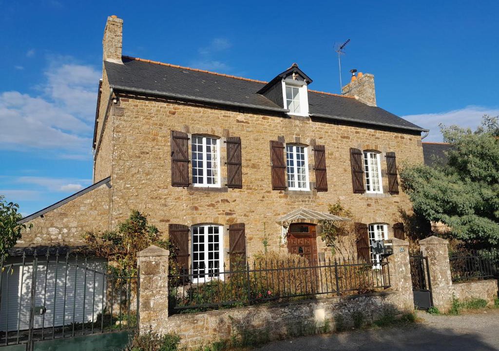 Roz-sur-Couesnon House | Rozéliande