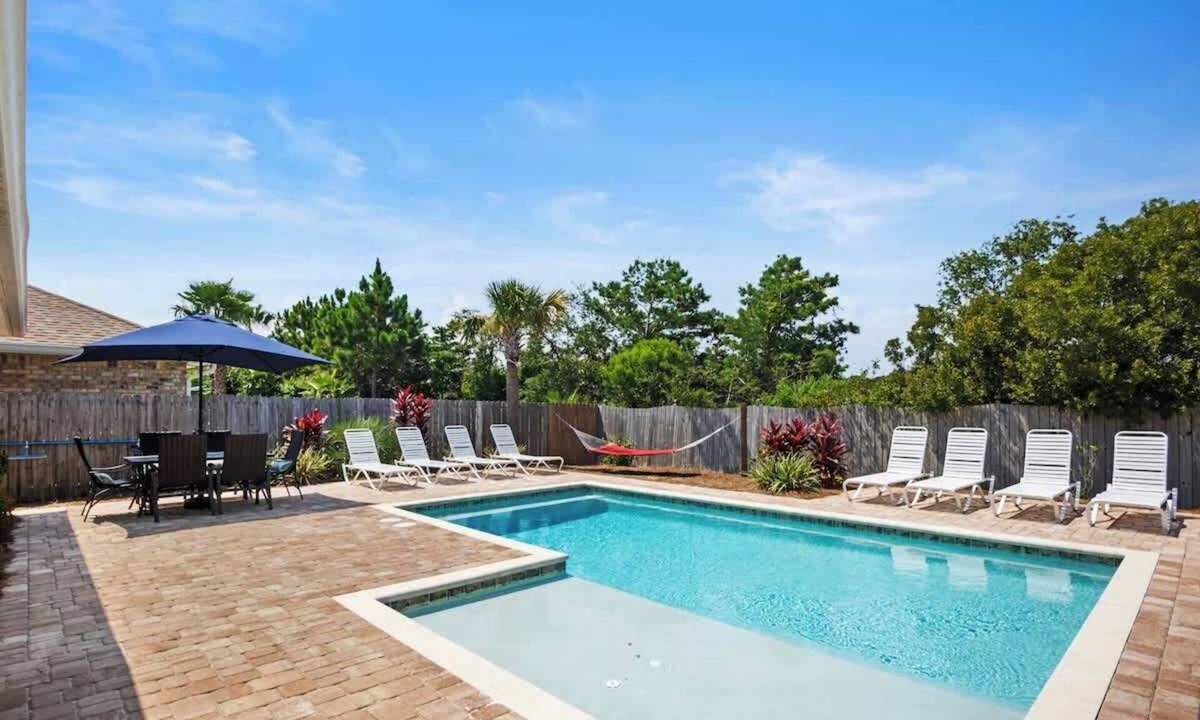 Miramar Beach House | RR, Miramar Beach, Private Heated Pool + Splash Pad, Golf Cart, Walk to Beach