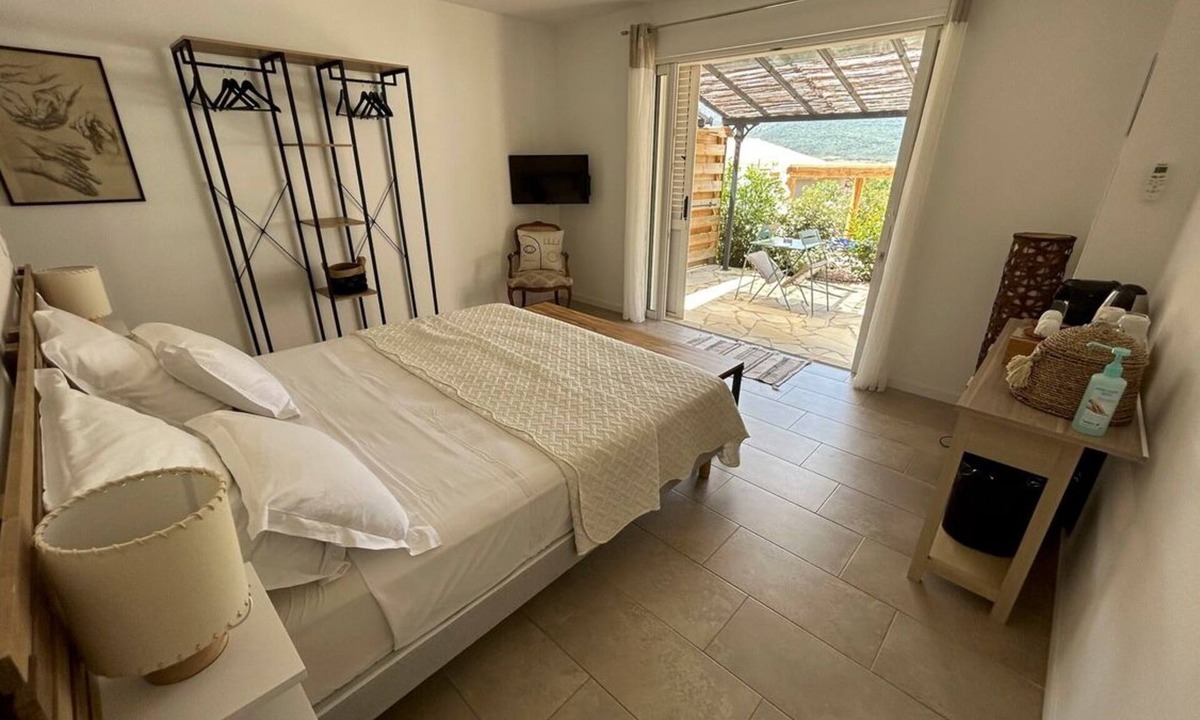 Figari Hotel | Rsidence Patios di Pruno