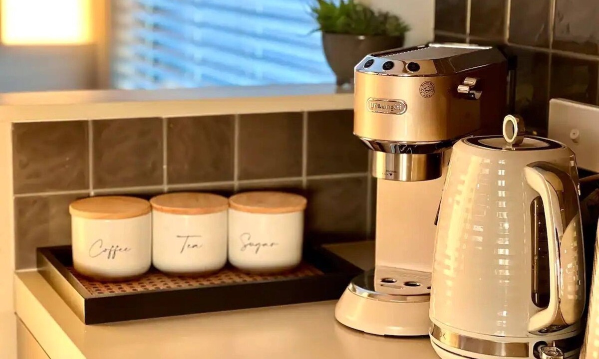 St Leonards House | Ruby by the bay a perfect getaway!