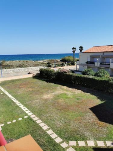 Sainte-Marie-Plage Apartment | Rue de Corfou Les Grenadines