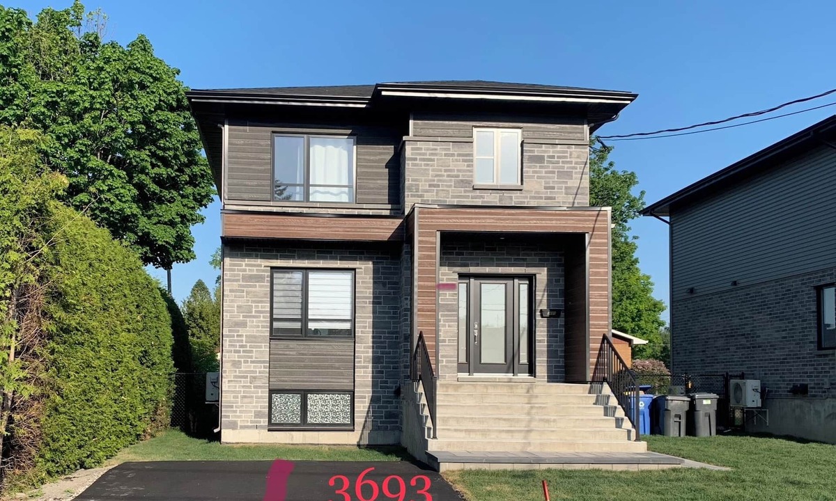 Saint-Hubert House | Rue de Mayfair - Cozy 1-Bedroom Getaway