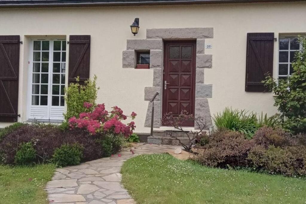 Saint-Jouan-des-Guerets Apartment | Rue du fresne