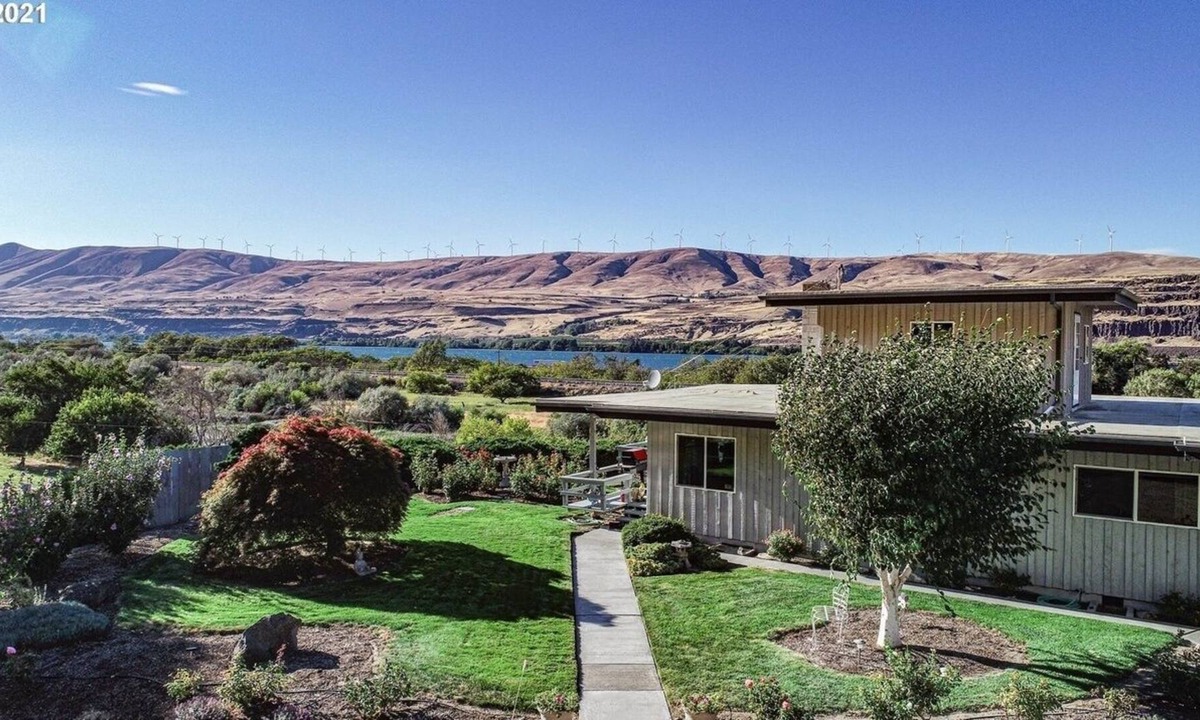 Wasco House | Rufus Wheel House