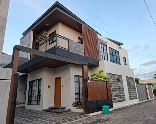 Mlati Villa | Rumaé Rukun