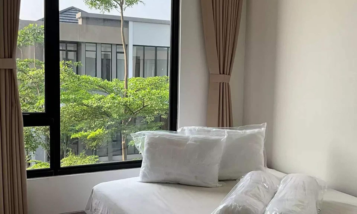Cikokol House | Rumah Dallas pik 2 dan free pembantunBanyak tempat wisata kuliner, klub, pantai