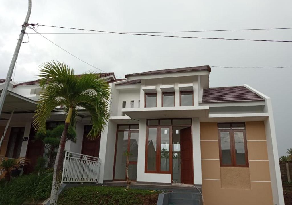 Banyuwangi House | Rumah E 8 Banyuwangi Residence