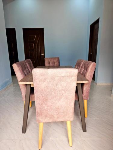 Peringat House | Rumah Inap