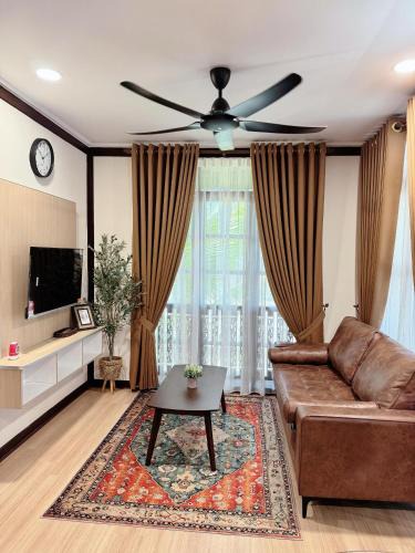 Kampung Bukit Tok Beng Ski Chalet | Rumah Kebun Gucher