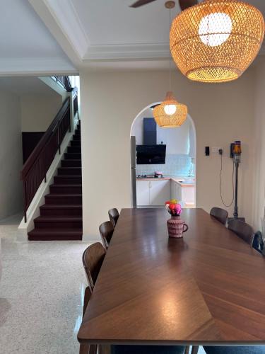 Kampung Paroi House | Rumah Lea, Hafsah & Luqman 5BR