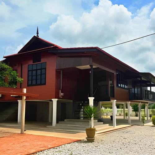 Kuala Terengganu House | Rumoh Pok Mail - Suite Stay & Event Space
