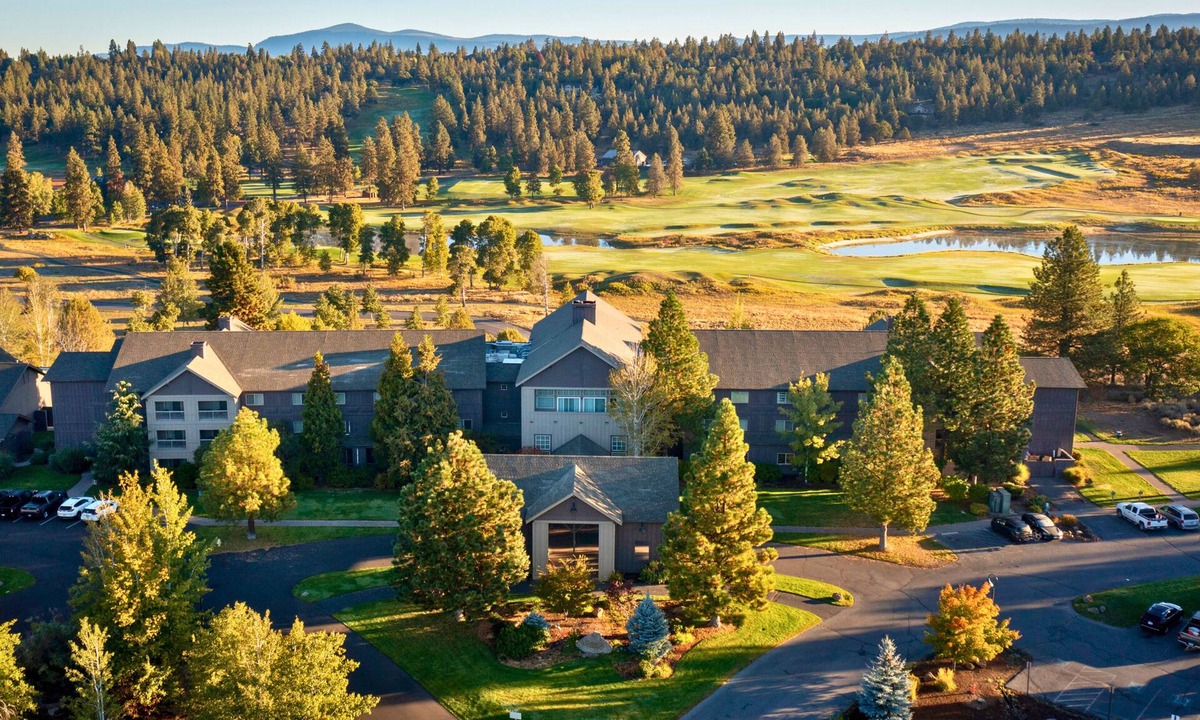 Klamath Falls Cabin | Running Y Resort