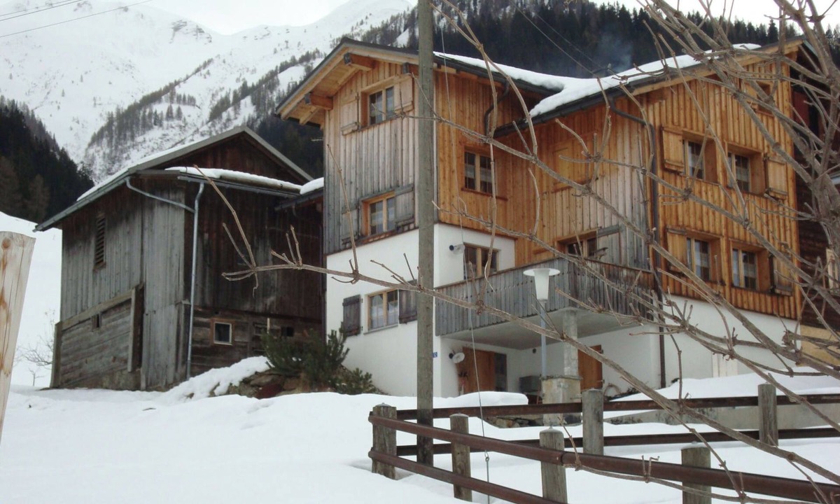 Uors House | Runs, Camuns, (Camuns). by Interhome