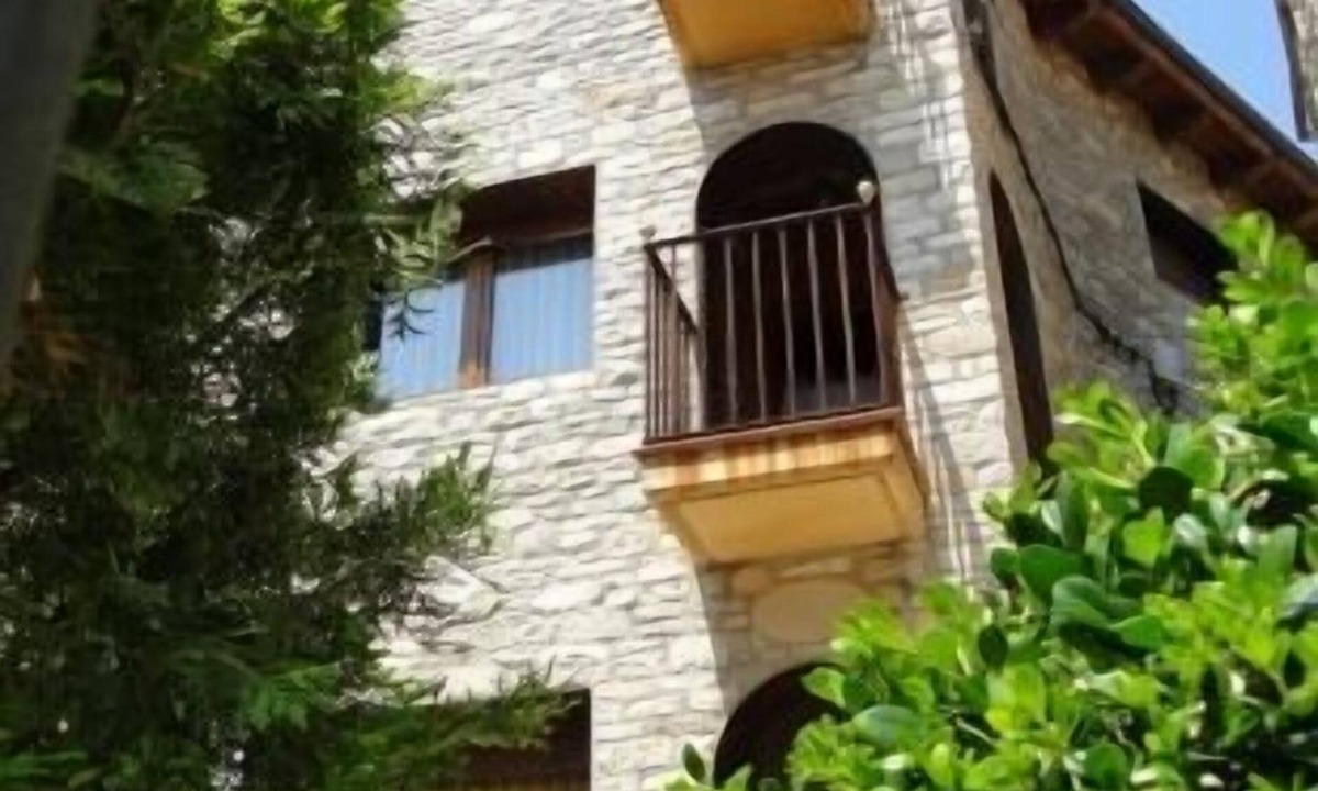Portell Cottage | Rural apartment Cal Ventura Vell for 2 people STUDIO with sofa bed