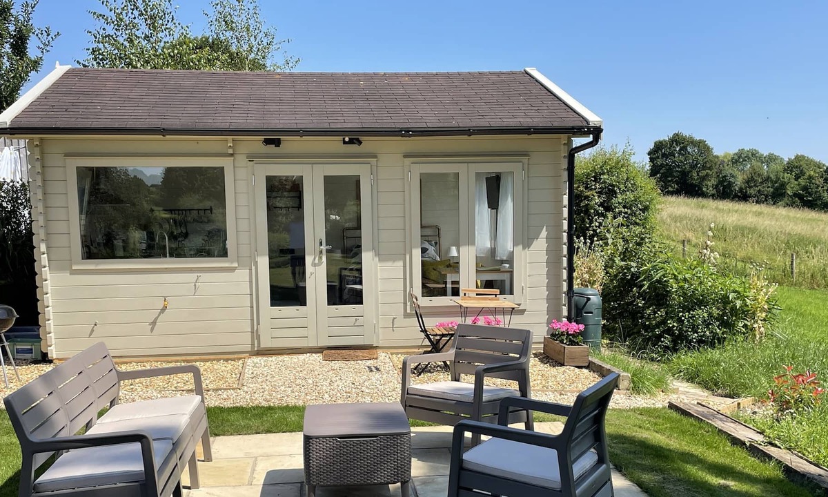 Shoscombe Cabin | Rural Cabin