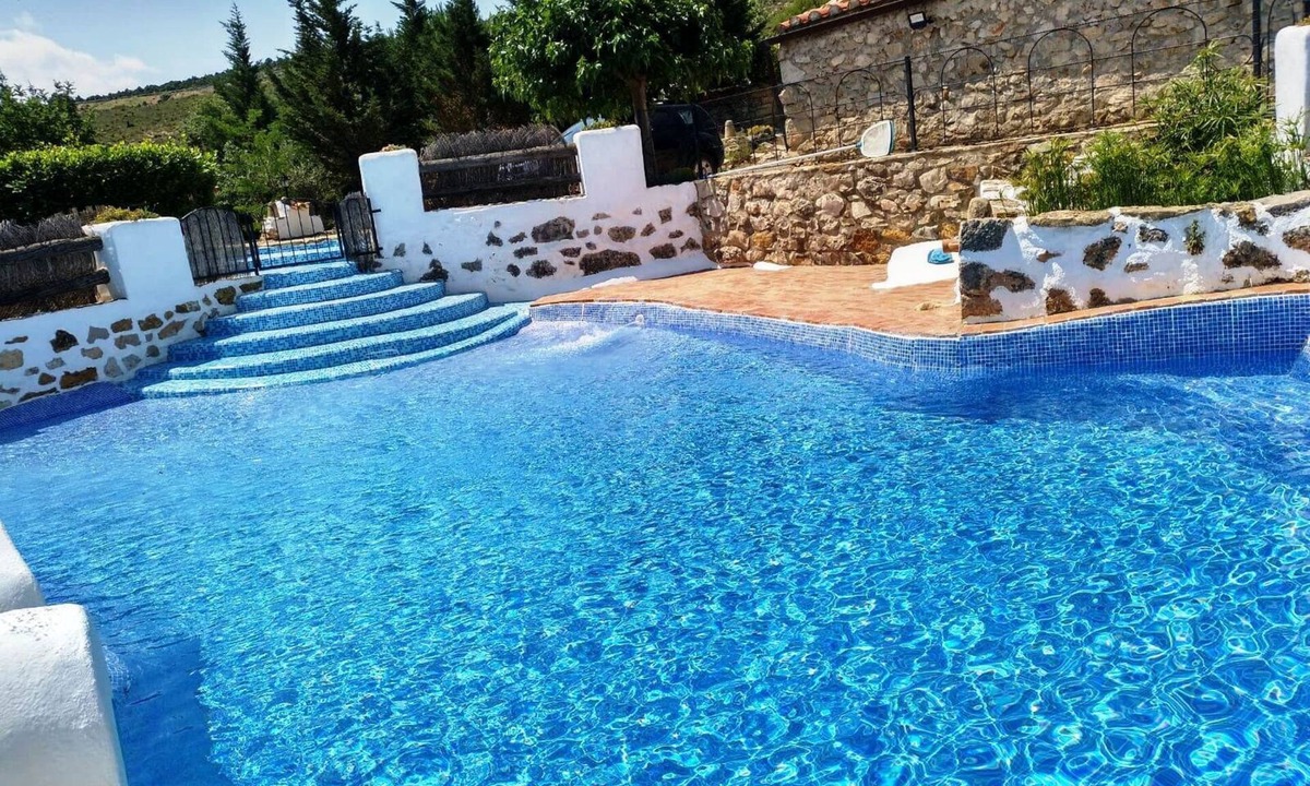La Torre d'En Besora Cottage | Rural house for family stays