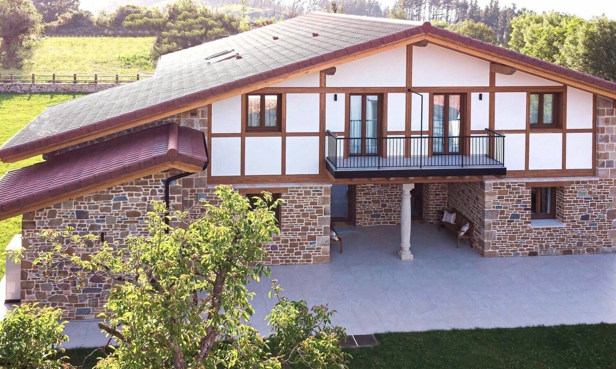 Muxika Cottage | Rural house ORUE BASERRIA in URDAIBAI-with jacuzzi and sauna
