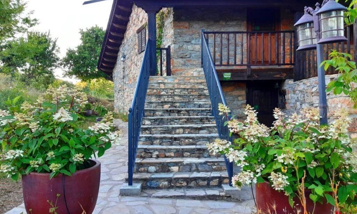 Carucedo House | Rural Medulas House 3 Occupancy for 4 6 PAX