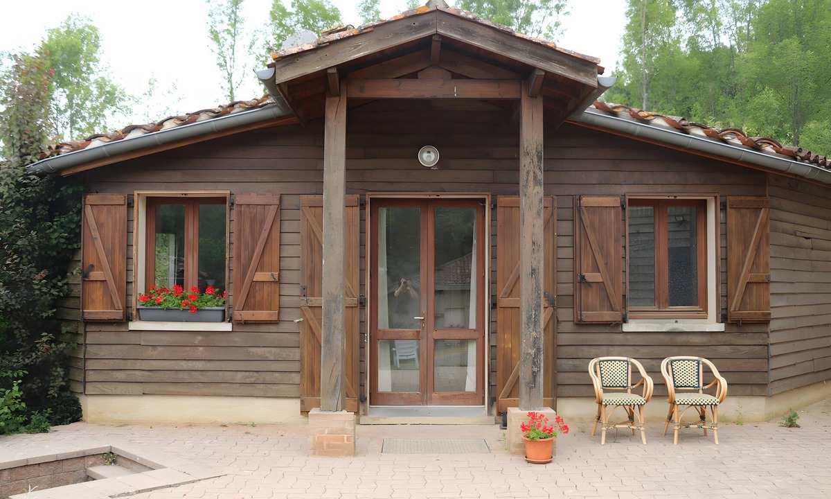 Puycelci Apartment | Rural Studio at the Foot of Puycelsi