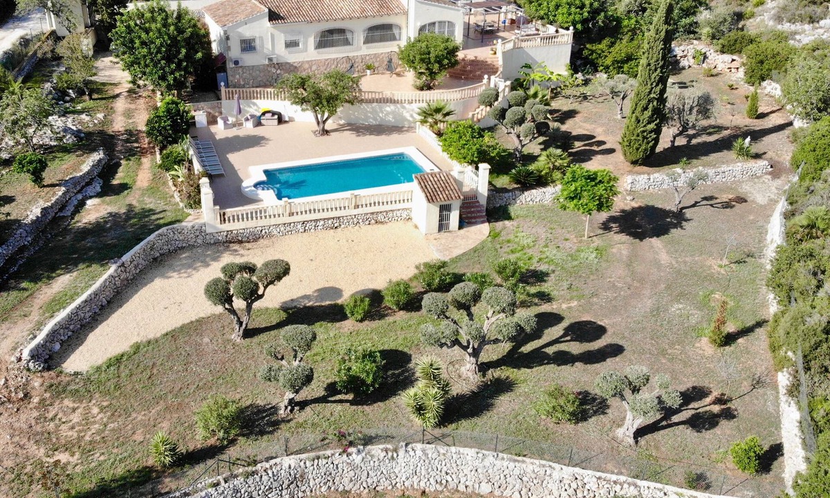 Gata de Gorgos Villa | Rural villa with private outdoor pool, separate annexe and vast outdoor spaces