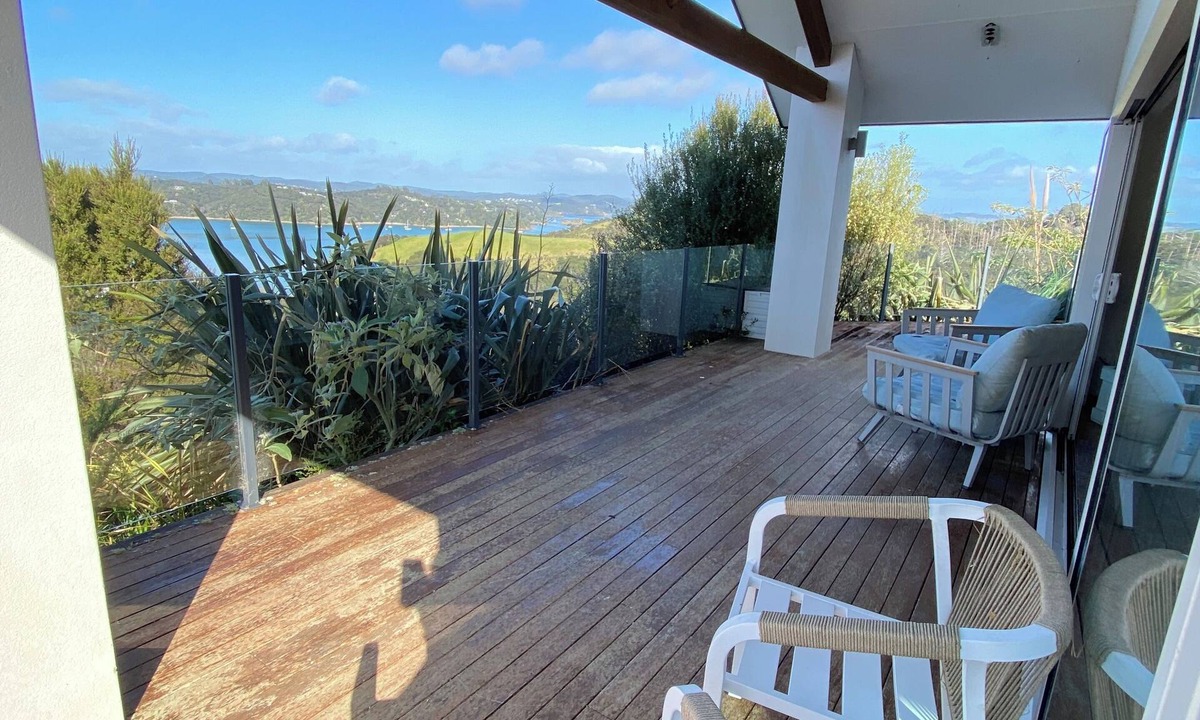 Russell House | Russell's Secluded Secret