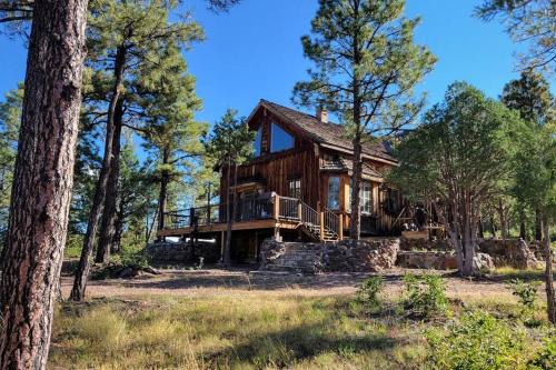Eagar House | Rustic, 3-Bedroom Cabin on 5 Private Acres with Views!