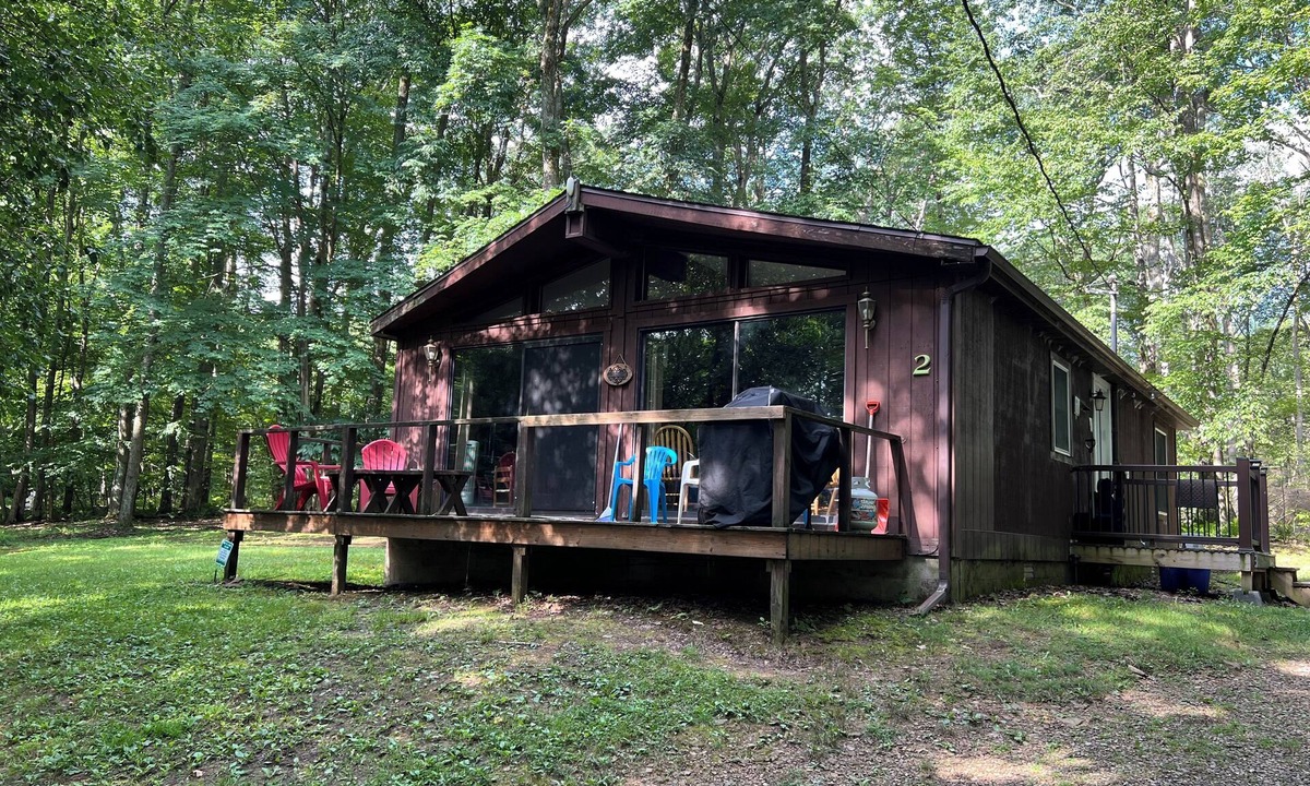 Russell Cabin | Rustic 3 bedroom cabin #2 at Deep woods