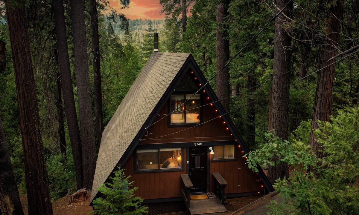Camp Connell Cabin | Rustic Aframe+Spacious Deck+Views+Sequoias