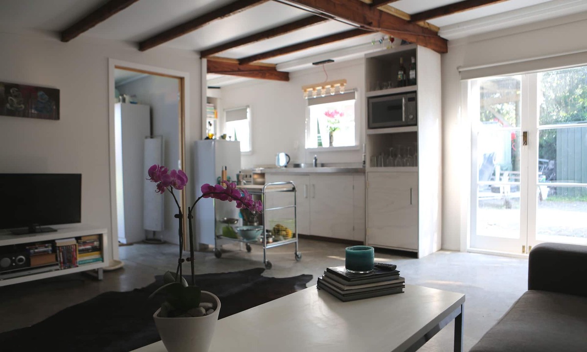 Eskdale Cottage | Rustic Beachfront Cottage