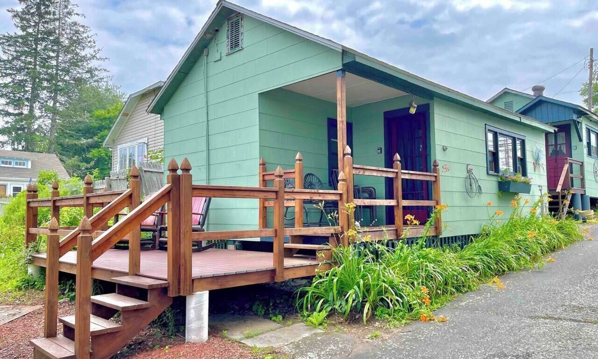 Beach Lake Cabin | Rustic Cabin #5 on Private Lake!