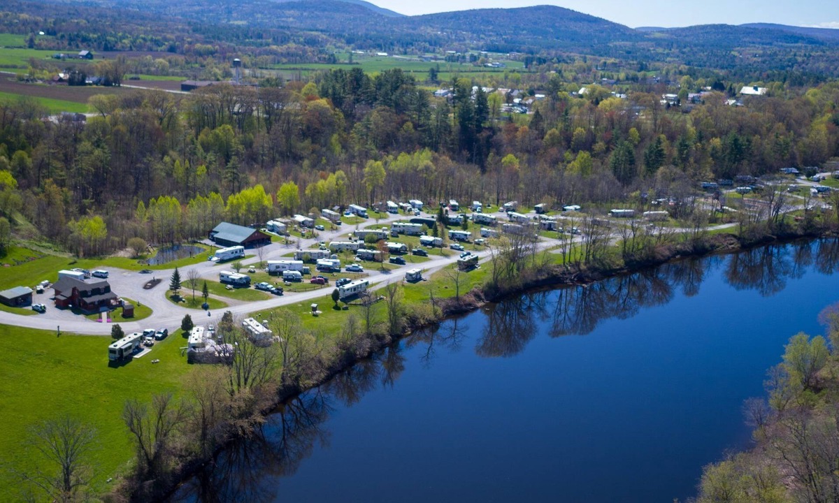 North Haverhill Cabin | Rustic Cabin available in North Haverhill, NH