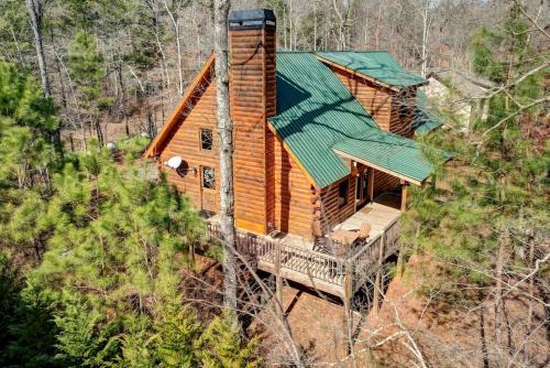 Eagle Mountain House | Rustic Cabin Getaway with Cozy Charm & Serene Surroundings in Gilmer County, Georgia