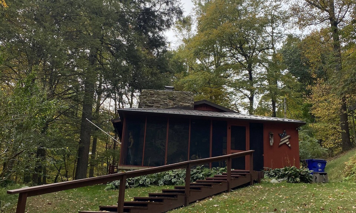 Sabillasville Cabin | Rustic Cabin in Thurmont, MD