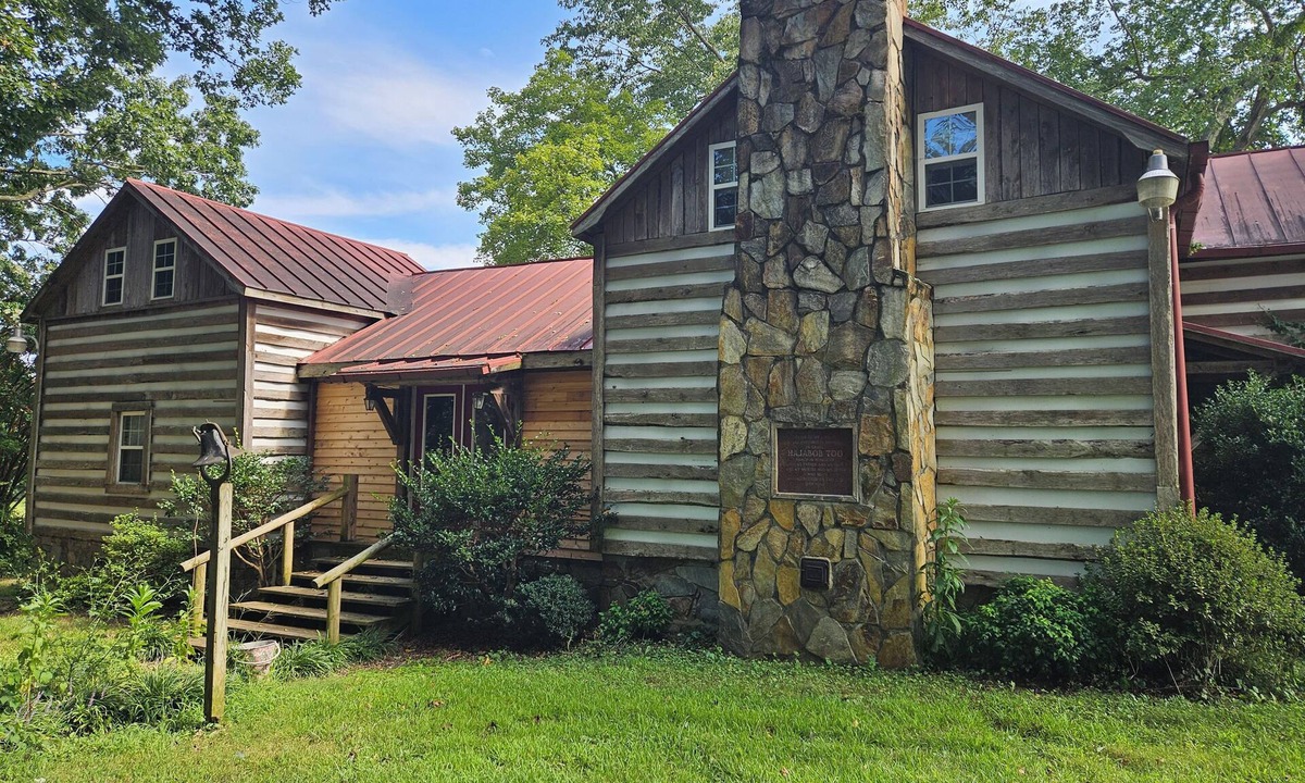 Dobson Cabin | Rustic Cabin on Homestead Farm