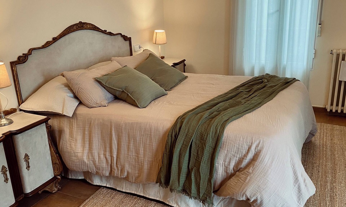 Alzira Other | Rustic charm, Olivo Suite with private bathroom and unique views