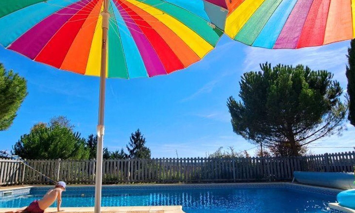 Cherveix-Cubas Cottage | Rustic cottage with private pool and Wifi