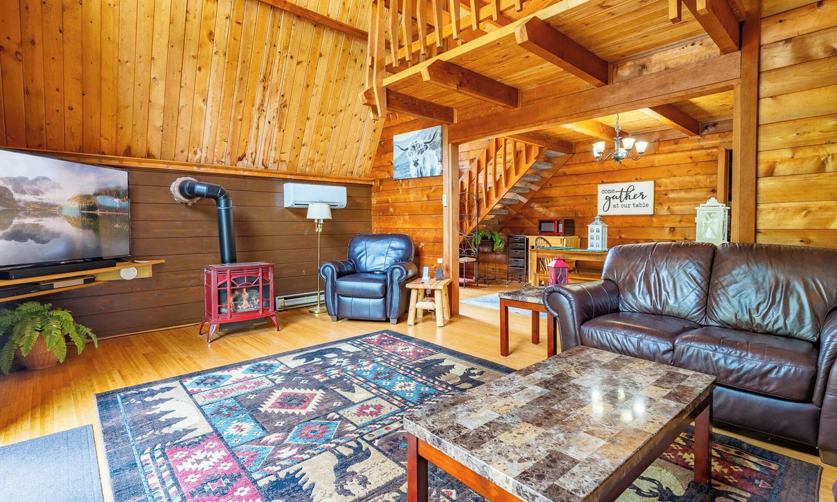 Fancy Gap Cabin | Rustic Fancy Gap Vacation Rental with Fire Pit