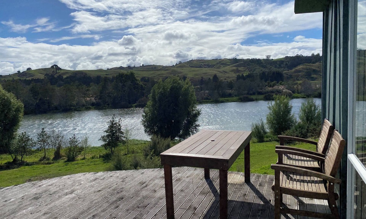 Pukekawa Cabin | Rustic Farm Cabin with 5 Star River Views