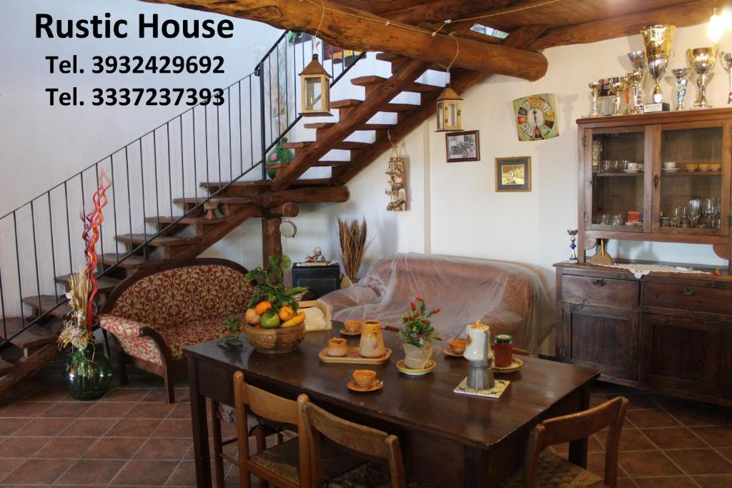 Grotteria House | Rustic House