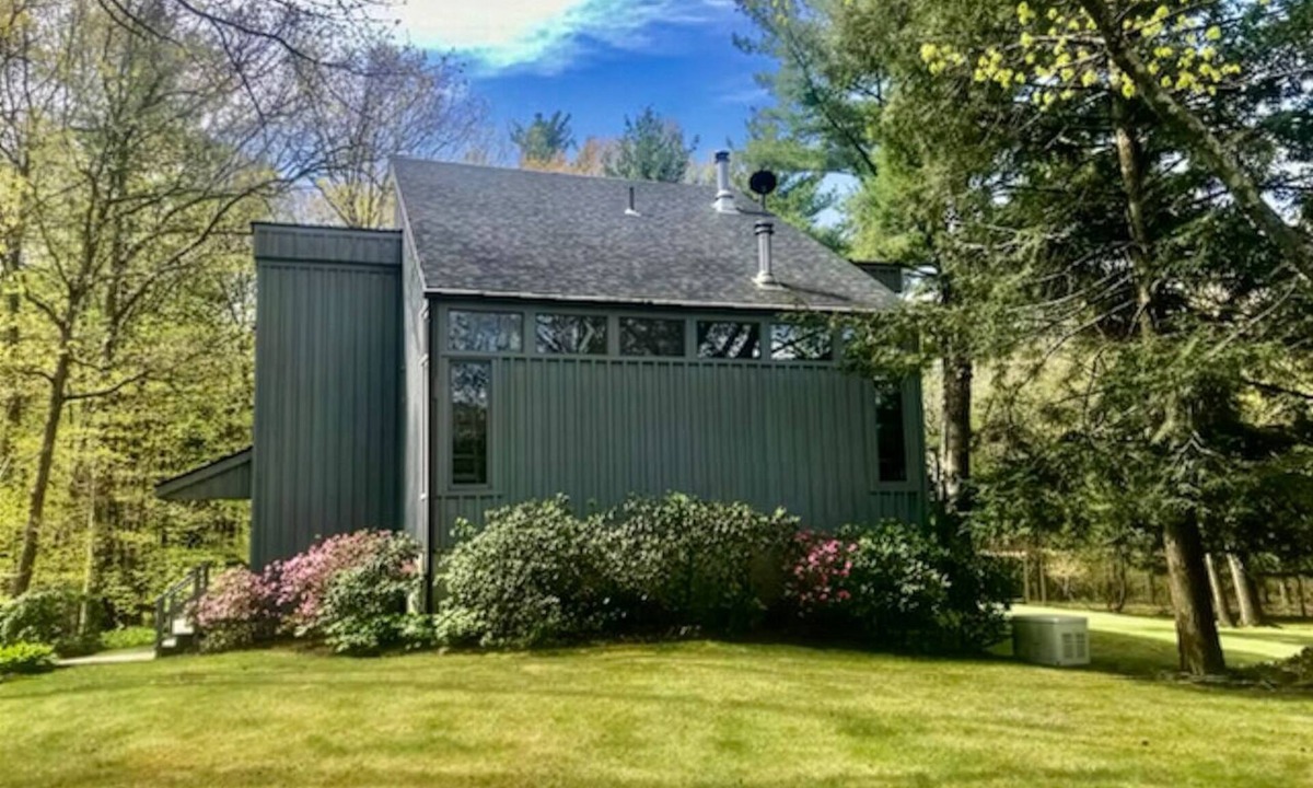 Rhinebeck House | Rustic Hudson Valley Artist's Home