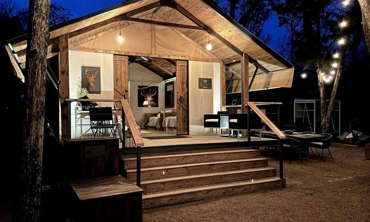 Bastrop House | Rustic Lake Bastrop Cabin with Private Patio & Grill near Austin, Texas