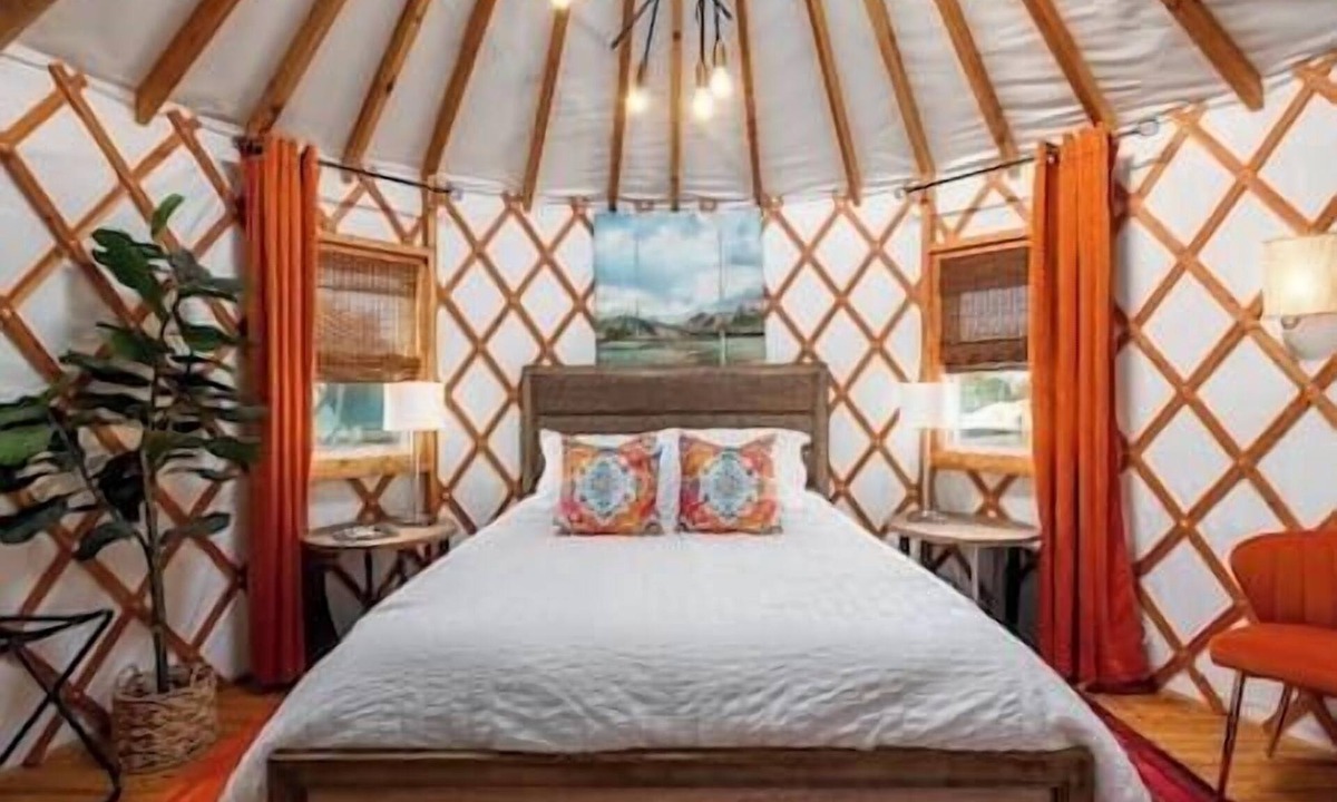 Woodway Cabin | Rustic Luxe Yurt- Unit #1