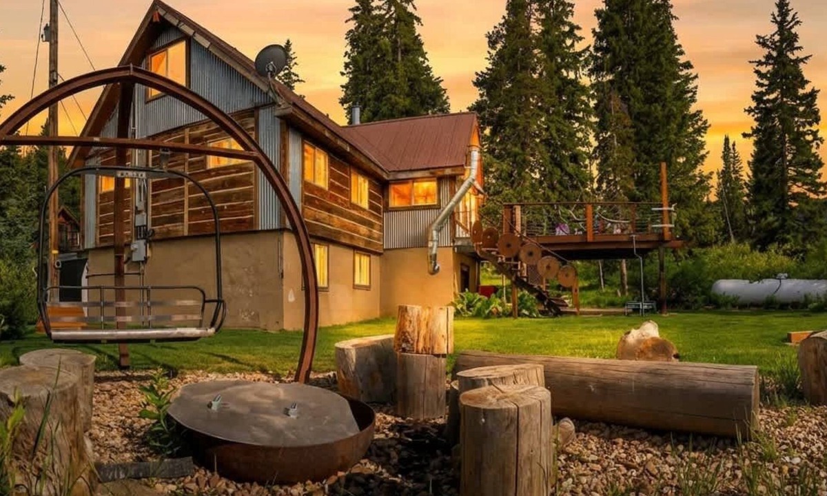 Salt Lake Mountain Resorts Cabin | Rustic Luxury Ski in Honeymoon Paradise
