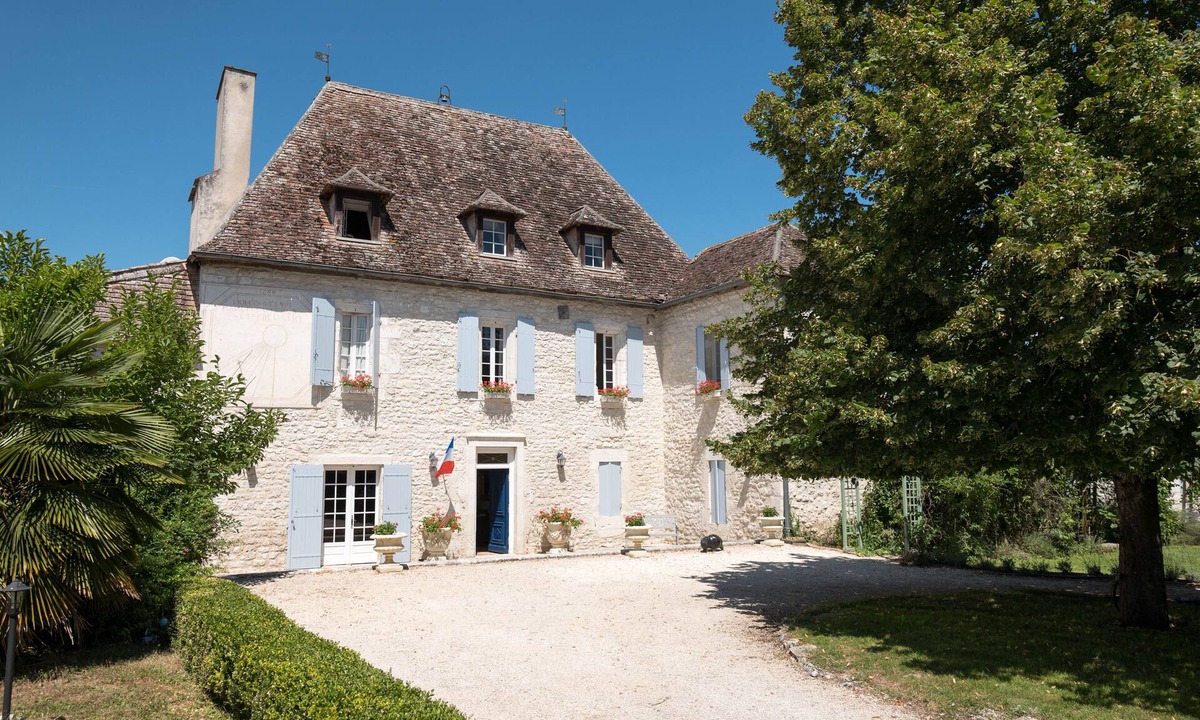 Agnac House | Rustic manor house 7 bedrooms 7 bathrooms spacious private pool