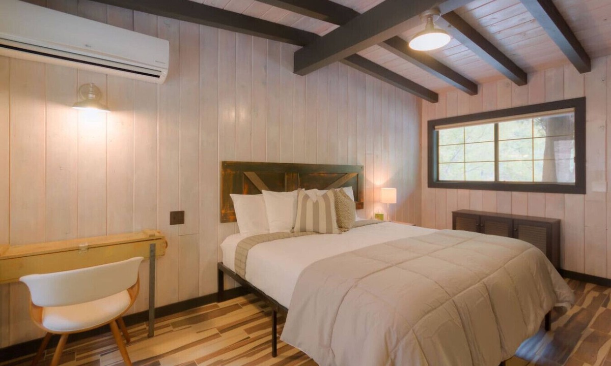 Sedona Cabin | Rustic/Modern Suite 8 in Oak Creek Canyon - Close to Slide Rock State Park
