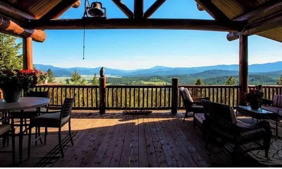 Kalispell House | Rustic Mountain Retreat on a Peak