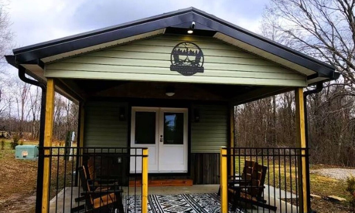 Freedom Cabin | Rustic Outpost Stay w/Firepit, 20 miles IU
