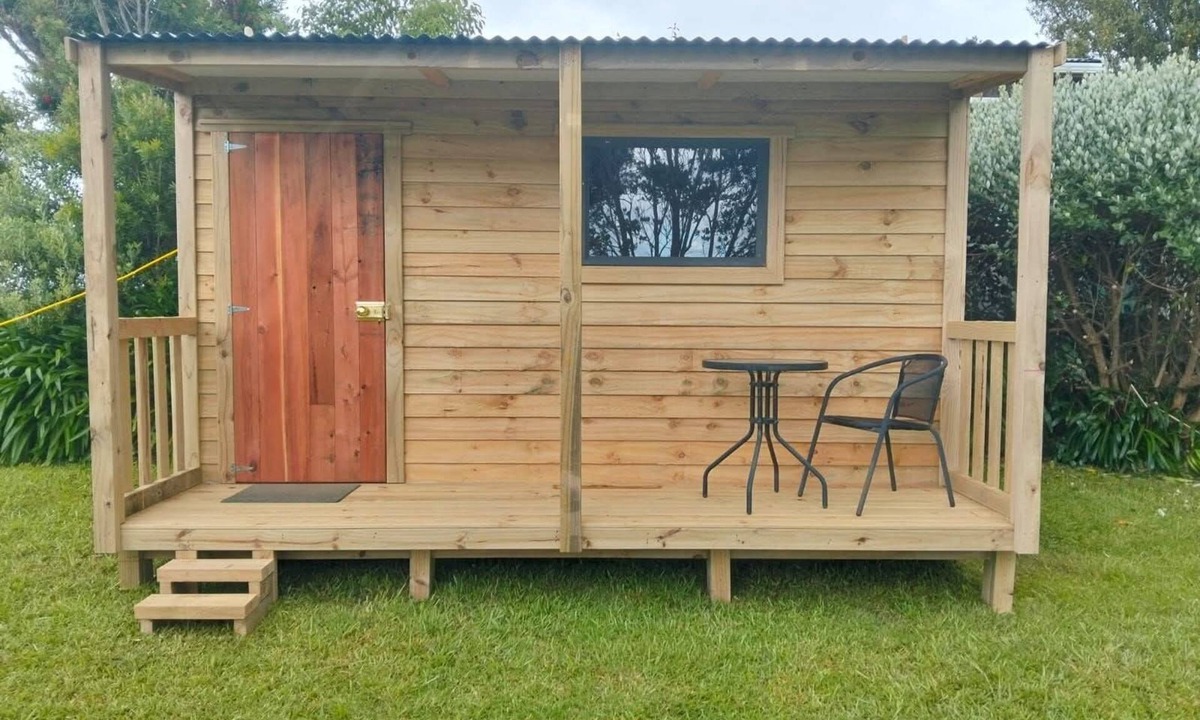 Army Bay Cabin | Rustic Retreat - Army Bay - Multi Modality Healing Centre - NEW ACCOM