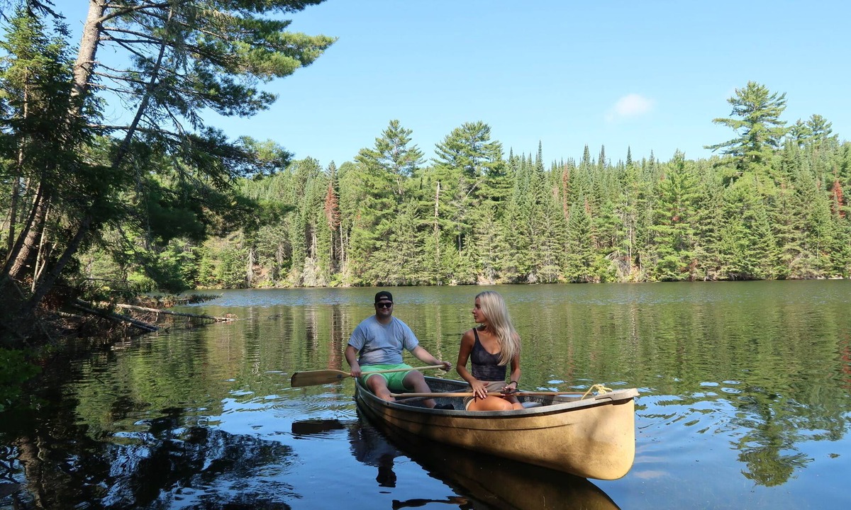 Glenfield Cabin | Rustic Retreat - Private camping, small lake, cabin for sleeping.