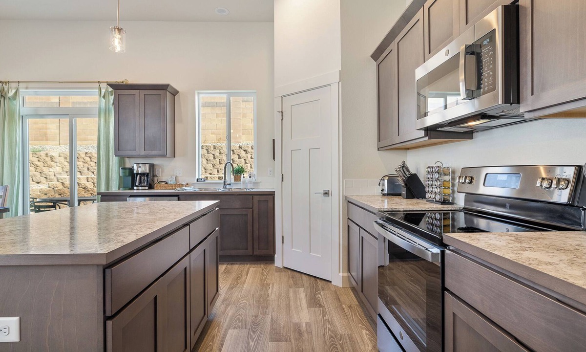 Hermiston House | Rustic Retreat